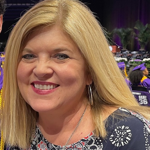 Meet your Posher, Posh - Picture 1 of 2